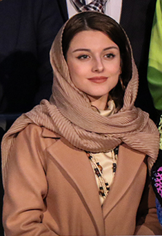 نویسنده کتاب محمدجواد و شمشیر ایلیا:فاطمه مسعودی